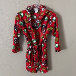 Super Mario Bros Nintendo Kids Boys Girls Red Hooded Robe Medium